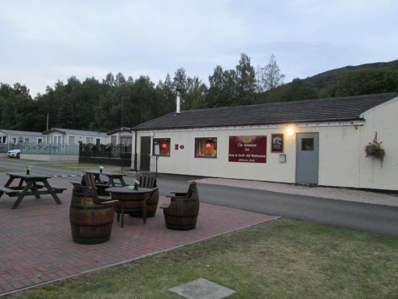 2 The Wee Hut *
